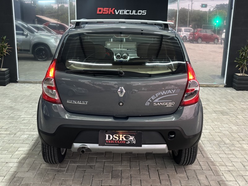 SANDERO 1.6 STEPWAY 16V FLEX 4P MANUAL - 2009 - CAXIAS DO SUL