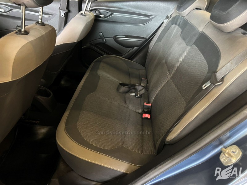 PRISMA 1.4 MPFI LT 8V FLEX 4P MANUAL - 2015 - SAPIRANGA