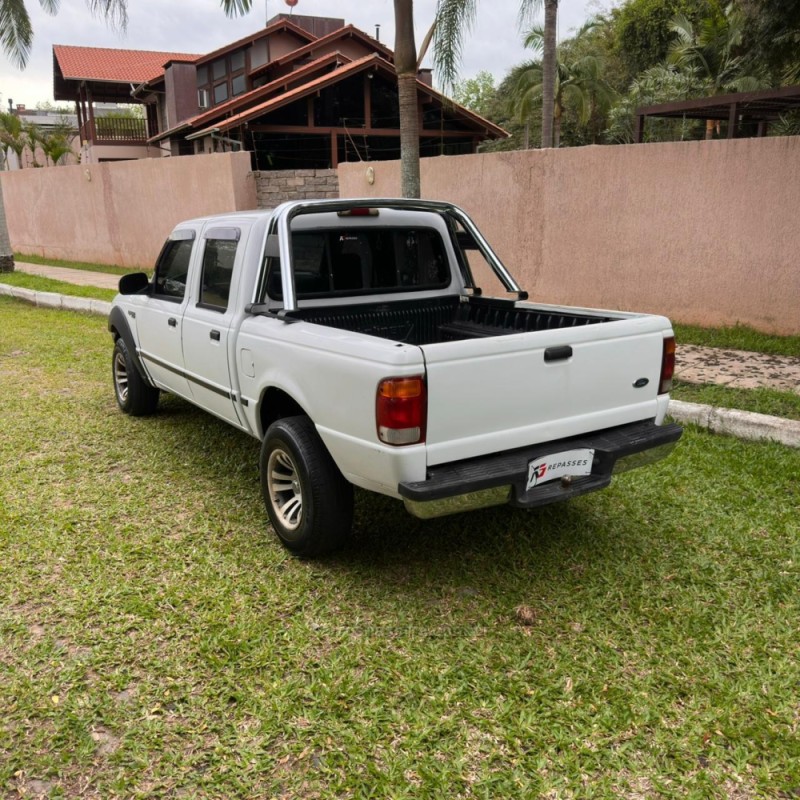 RANGER 2.5 XLT 4X2 CD 8V TURBO INTERCOOLER DIESEL 4P MANUAL - 2001 - PORTãO