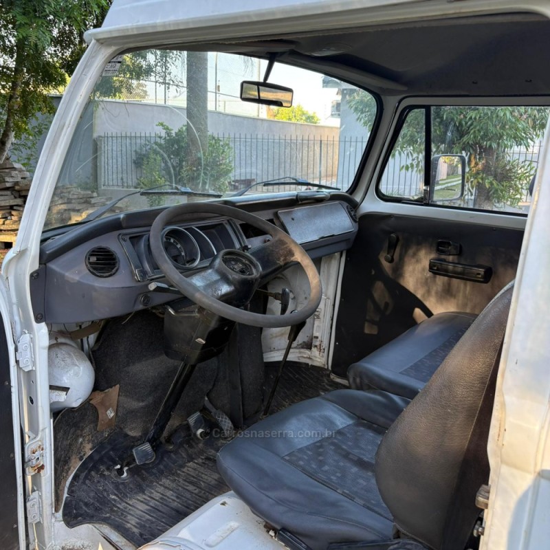 KOMBI 1.4 MI STD LOTAÇÃO 8V FLEX 3P MANUAL - 2009 - PORTãO