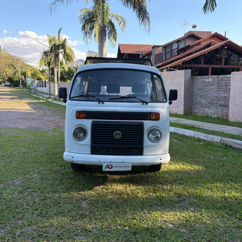 KOMBI 1.4 MI STD LOTAÇÃO 8V FLEX 3P MANUAL - 2009 - PORTãO