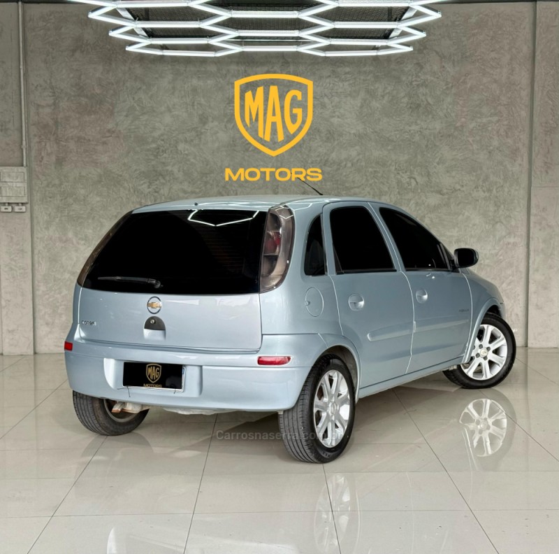 CORSA 1.4 MPFI PREMIUM 8V FLEX 4P MANUAL - 2009 - CAXIAS DO SUL