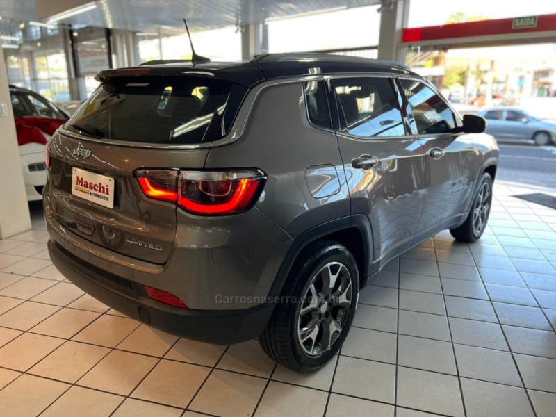 COMPASS 2.0 16V FLEX LIMITED AUTOMÁTICO - 2018 - CAXIAS DO SUL