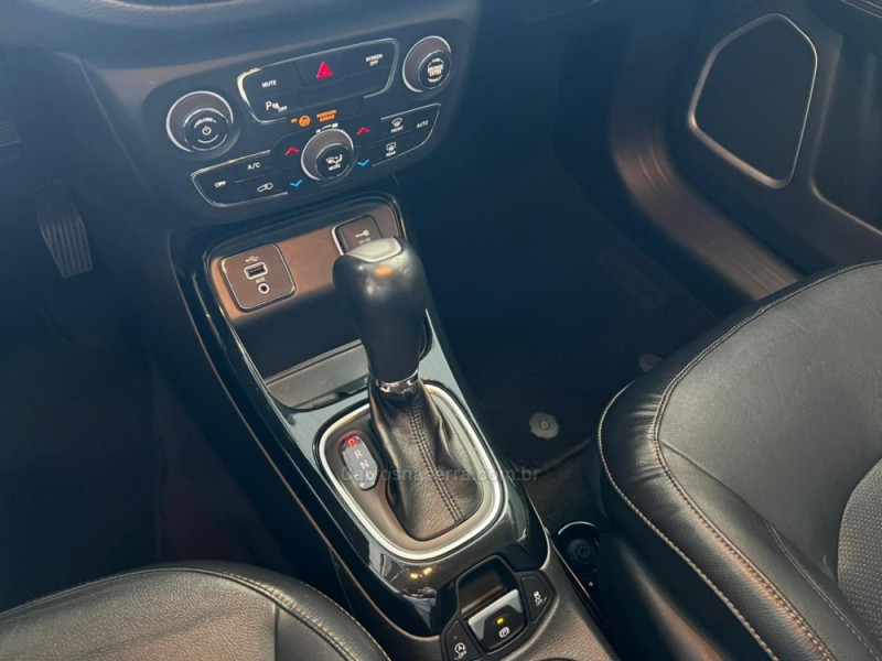 COMPASS 2.0 16V FLEX LIMITED AUTOMÁTICO - 2018 - CAXIAS DO SUL