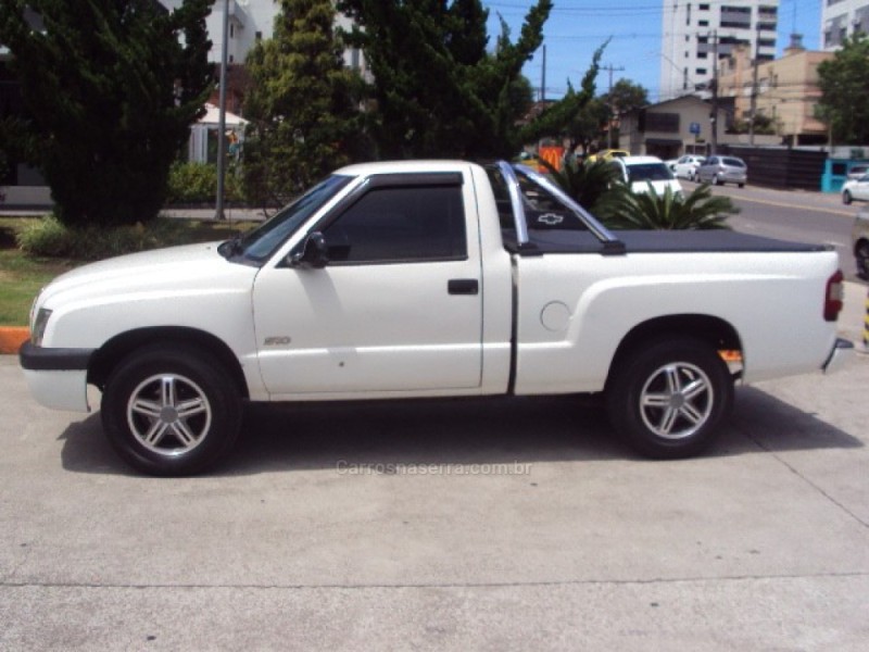 S10 2.8 STD 4X2 CS 12V TURBO INTERCOOLER DIESEL 2P MANUAL - 2001 - CAXIAS DO SUL