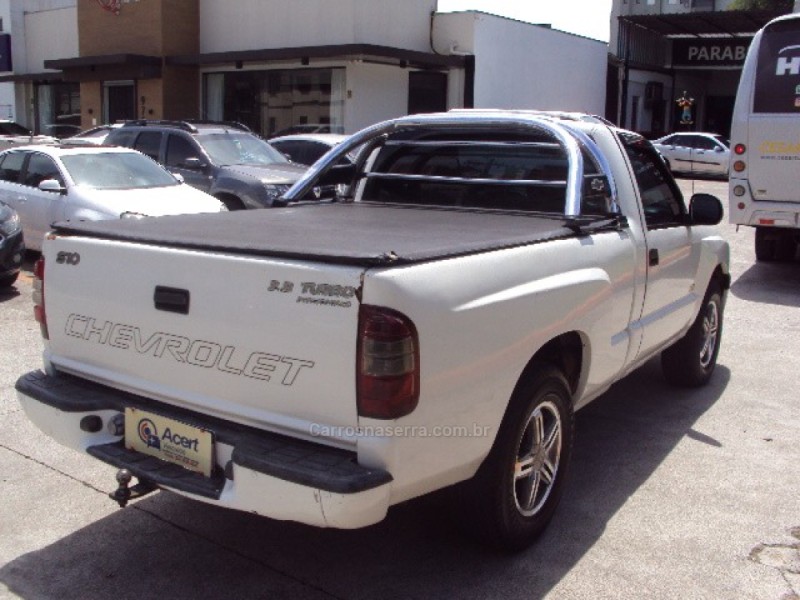 S10 2.8 STD 4X2 CS 12V TURBO INTERCOOLER DIESEL 2P MANUAL - 2001 - CAXIAS DO SUL