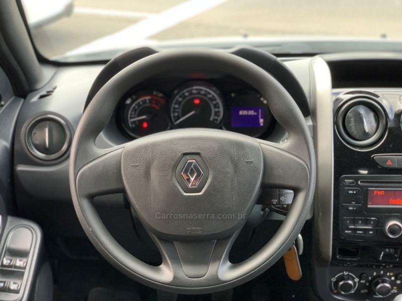 DUSTER 1.6 EXPRESSION 4X2 16V FLEX 4P MANUAL - 2018 - CAXIAS DO SUL