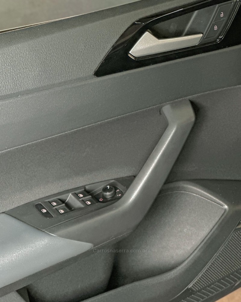 NIVUS 1.0 TSI HIGHLINE FLEX 4P AUTOMÁTICO - 2021 - MUçUM