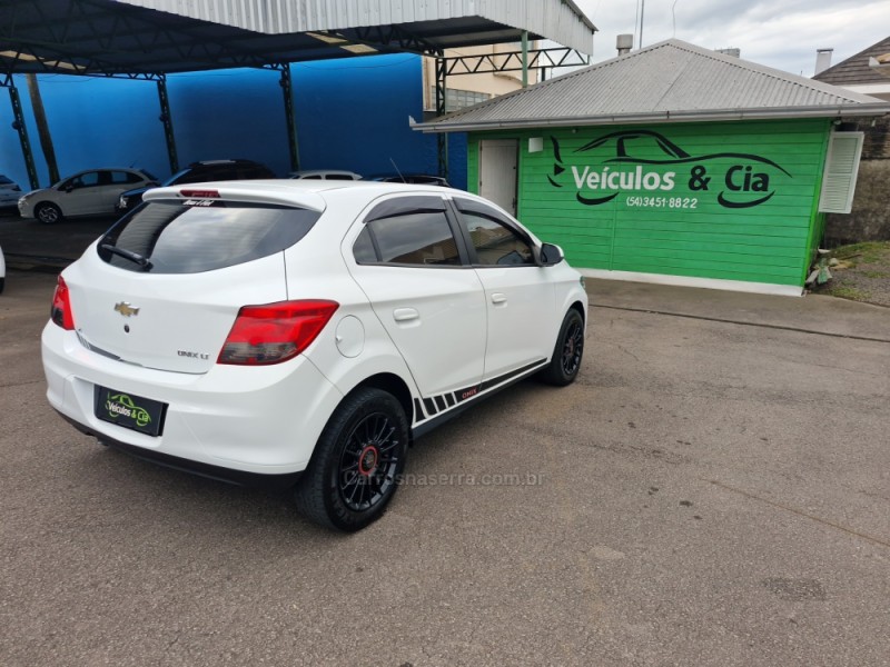 ONIX 1.4 MPFI LT 8V FLEX 4P MANUAL - 2013 - BENTO GONçALVES