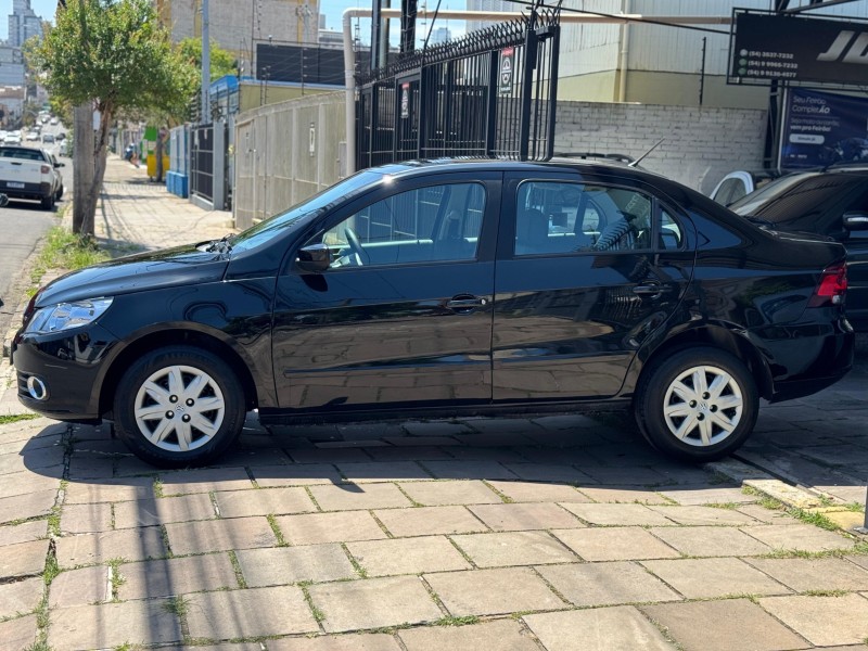 VOYAGE 1.0 MI CITY 8V FLEX 4P MANUAL - 2012 - CAXIAS DO SUL