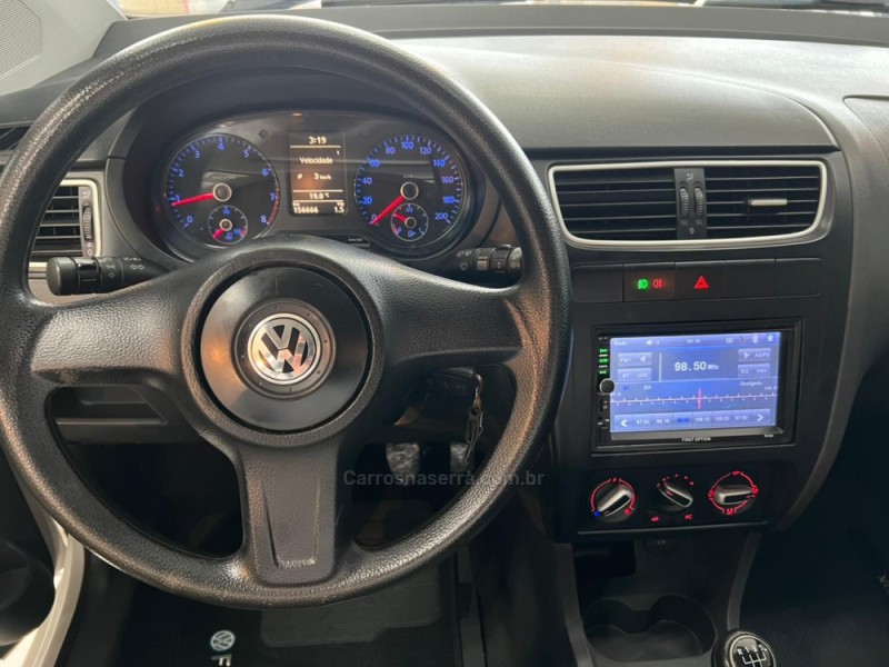 FOX 1.0 MI TREND 8V FLEX 4P MANUAL - 2011 - CAXIAS DO SUL