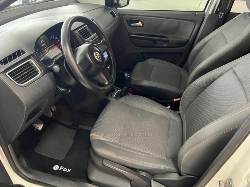 FOX 1.0 MI TREND 8V FLEX 4P MANUAL - 2011 - CAXIAS DO SUL