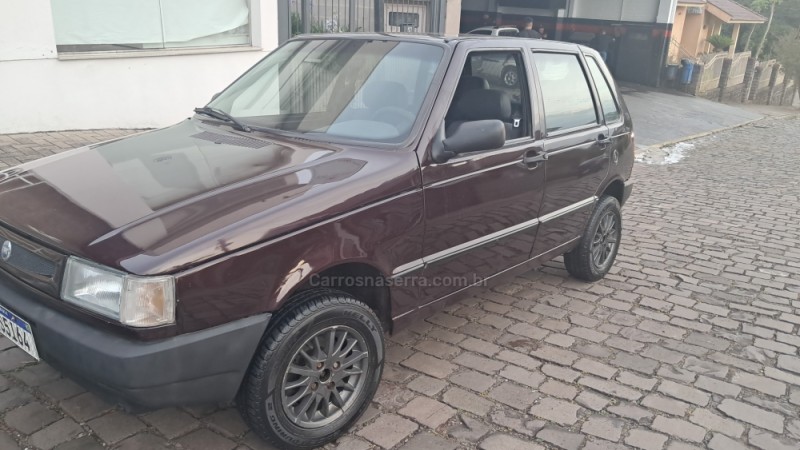 UNO 1.0 MPI MILLE FIRE 8V FLEX 4P MANUAL - 2002 - FELIZ