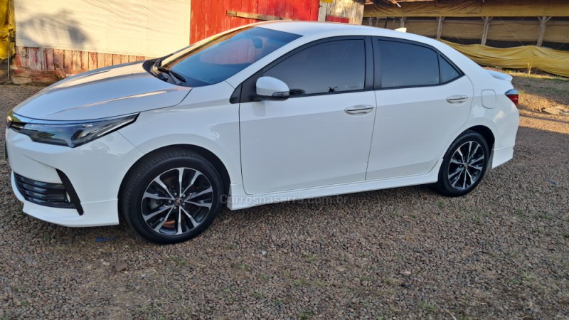 COROLLA 2.0 XRS 16V FLEX 4P AUTOMÁTICO - 2018 - FELIZ