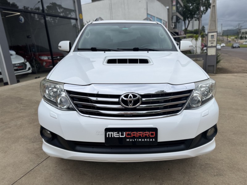 HILUX SW4 3.0 SRV 4X4 16V TURBO INTERCOOLER DIESEL 4P AUTOMÁTICO - 2014 - LAJEADO