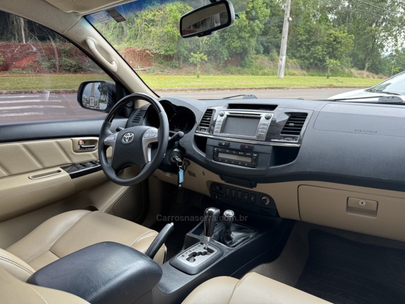 HILUX SW4 3.0 SRV 4X4 16V TURBO INTERCOOLER DIESEL 4P AUTOMÁTICO - 2014 - LAJEADO