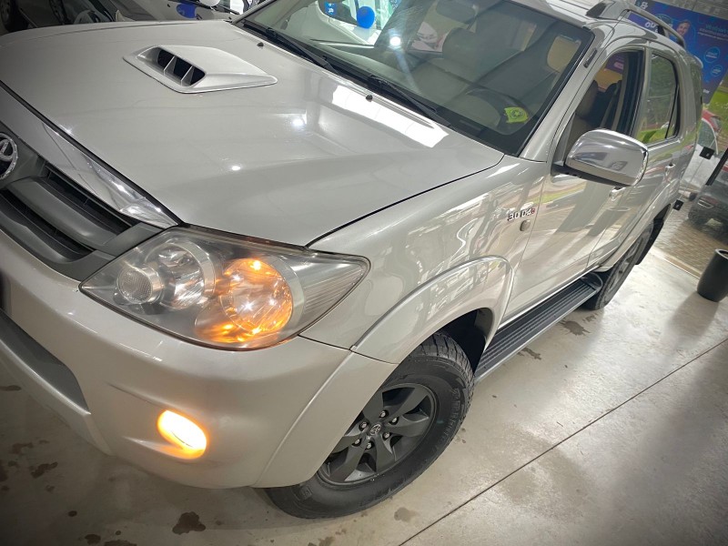 HILUX SW4 3.0 SRV 4X4 16V TURBO INTERCOOLER DIESEL 4P AUTOMÁTICO - 2006 - LAJEADO