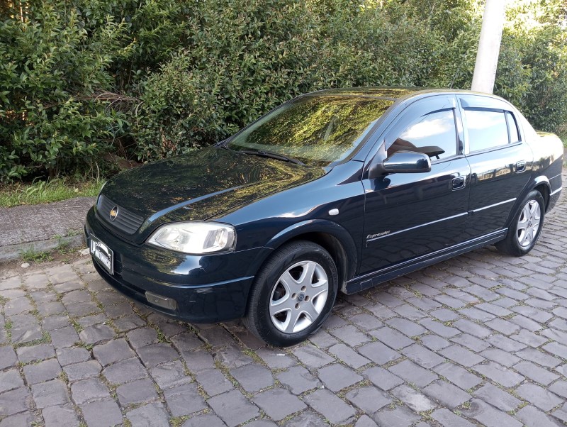 astra 2.0 mpfi expression sedan 8v gasolina 4p manual 2002 caxias do sul