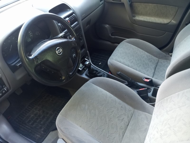 ASTRA 2.0 MPFI EXPRESSION SEDAN 8V GASOLINA 4P MANUAL - 2002 - CAXIAS DO SUL