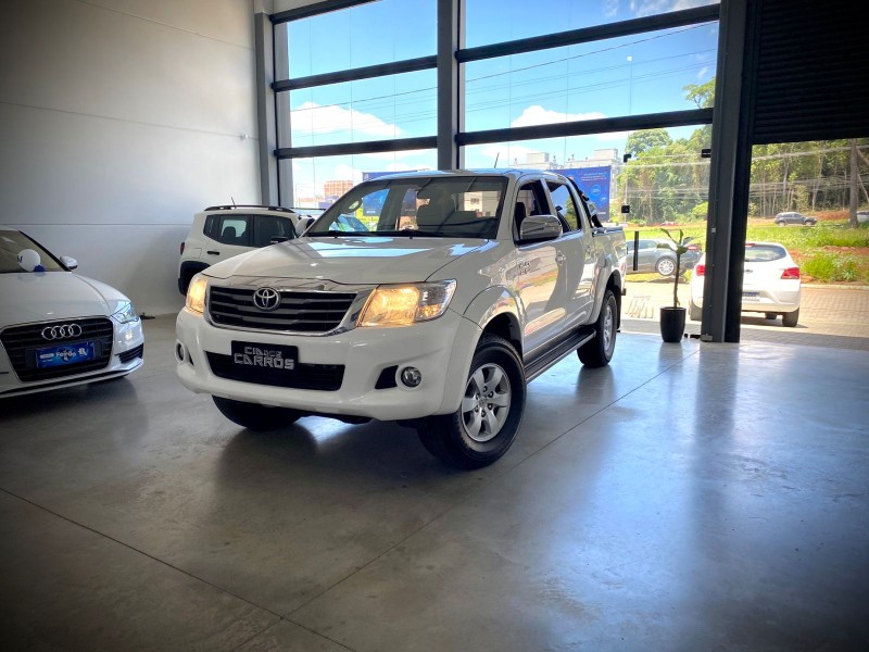 HILUX 2.7 SRV 4X2 CD 16V FLEX 4P AUTOMÁTICO - 2015 - LAJEADO