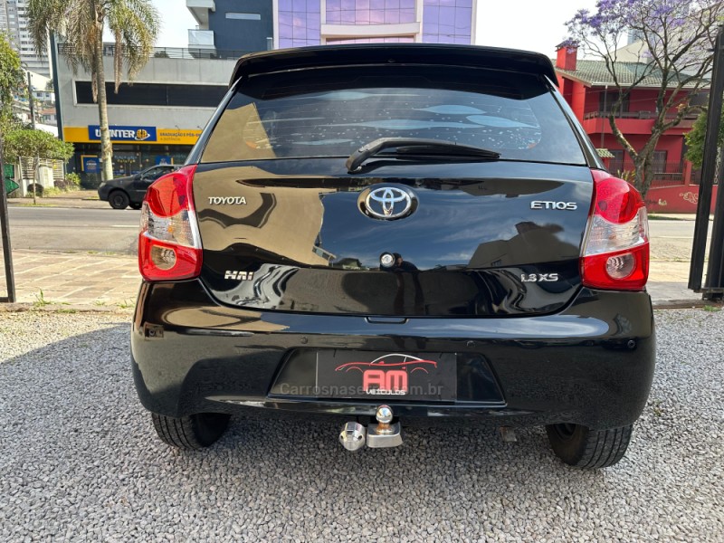 ETIOS 1.3 XS 16V FLEX 4P MANUAL - 2013 - CAXIAS DO SUL