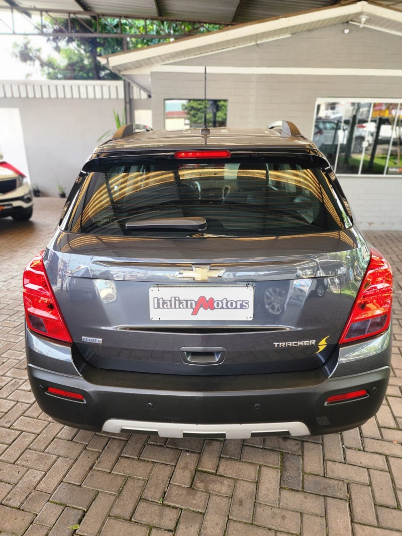 TRACKER 1.8 MPFI FREERIDE 4X2 16V FLEX 4P MANUAL - 2014 - CAXIAS DO SUL