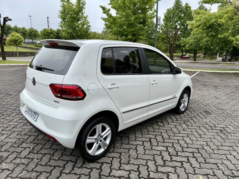 FOX 1.6 MSI HIGHLINE 16V FLEX 4P MANUAL - 2016 - CAXIAS DO SUL