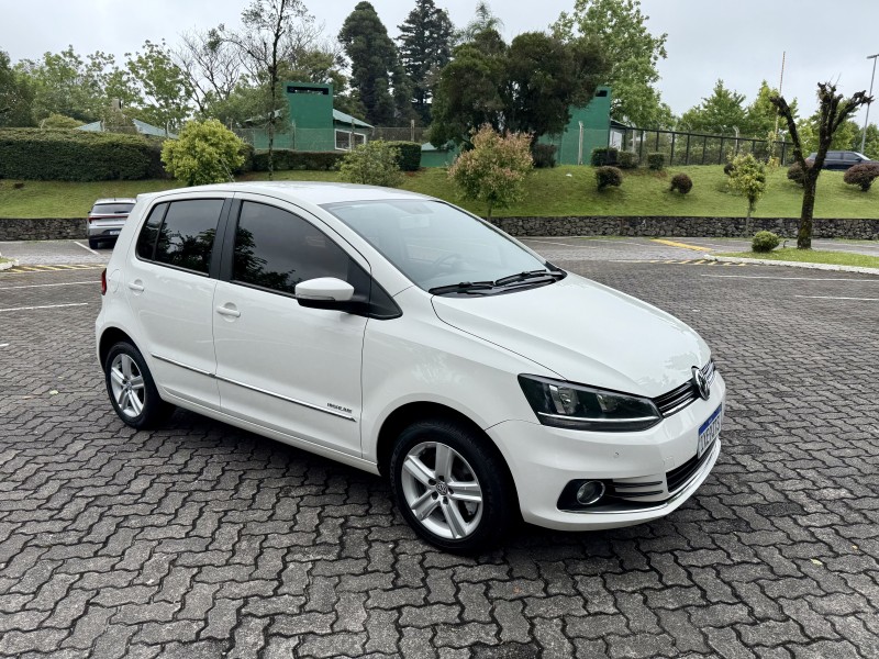 FOX 1.6 MSI HIGHLINE 16V FLEX 4P MANUAL - 2016 - CAXIAS DO SUL