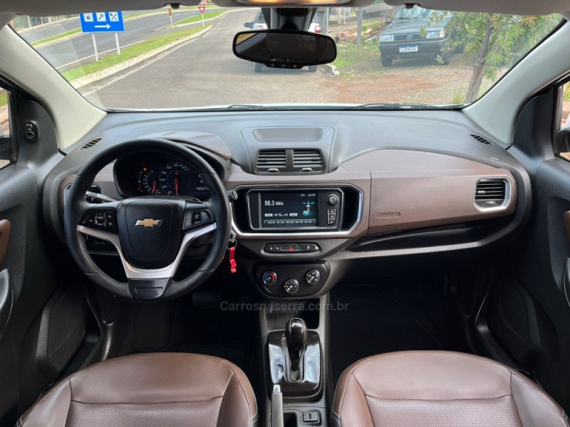 SPIN 1.8 PREMIER 8V FLEX 4P AUTOMÁTICO - 2022 - DOIS IRMãOS