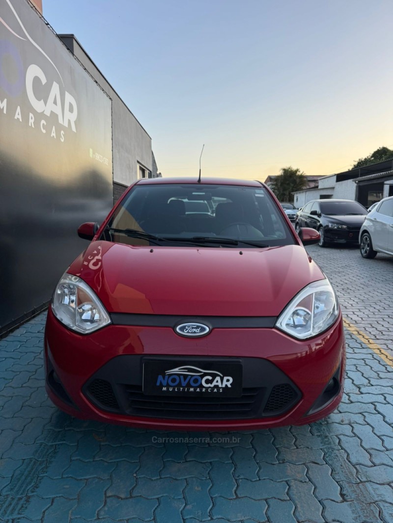 FIESTA 1.6 ROCAM SE 8V FLEX 4P MANUAL - 2014 - ESTâNCIA VELHA