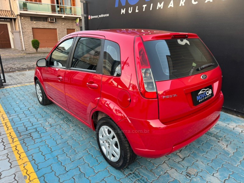 FIESTA 1.6 ROCAM SE 8V FLEX 4P MANUAL - 2014 - ESTâNCIA VELHA