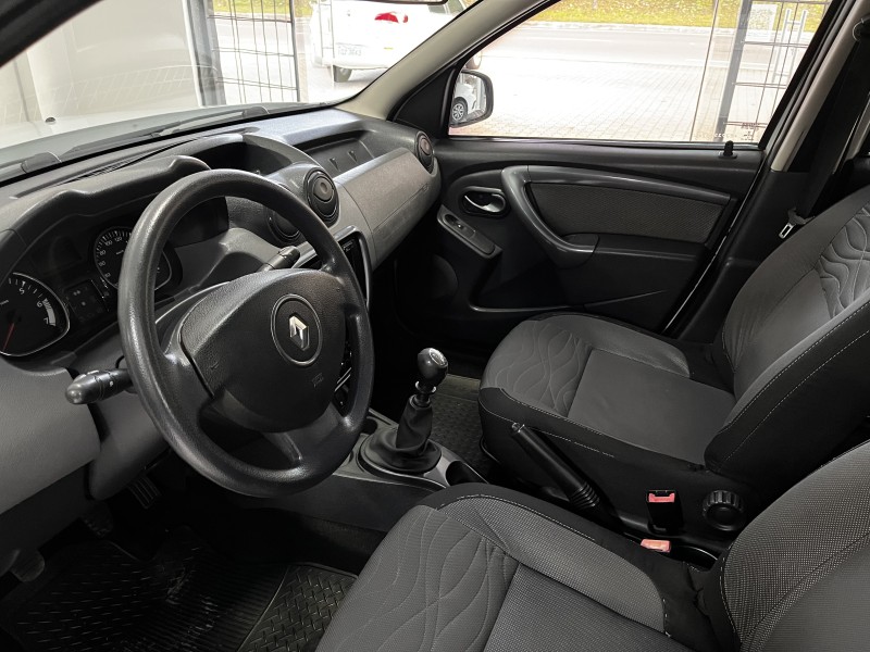DUSTER 2.0 DYNAMIQUE 4X4 16V FLEX 4P MANUAL - 2014 - CAXIAS DO SUL