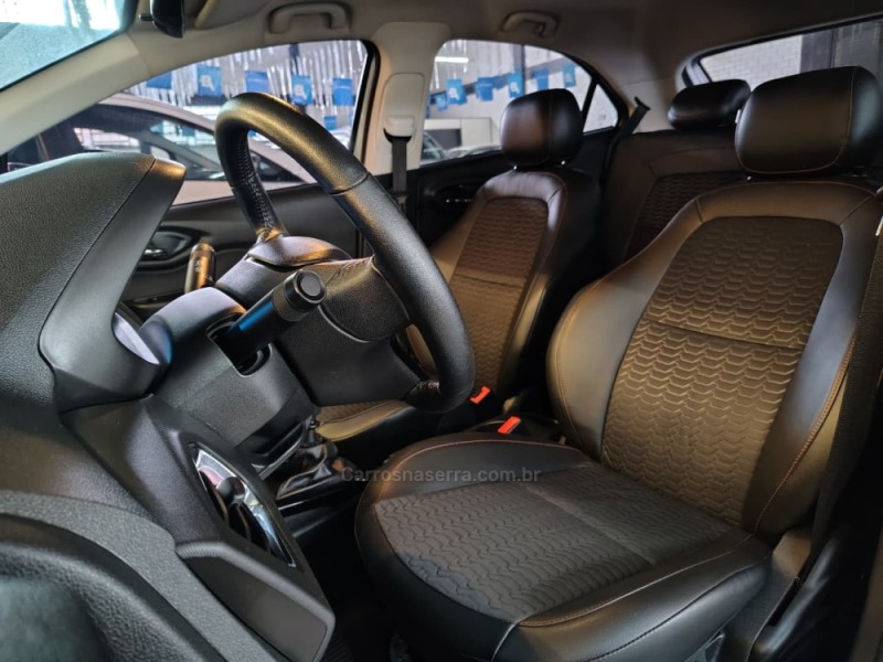 ONIX 1.4 MPFI LTZ 8V FLEX 4P MANUAL - 2018 - NOVO HAMBURGO