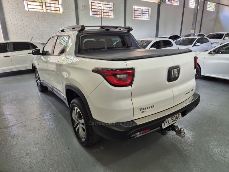 TORO 2.0 16V TURBO DIESEL FREEDOM 4WD AT9 AUTOMÁTICO - 2019 - GARIBALDI