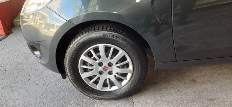 PALIO 1.4 EVO ATTRACTIVE ITALIA 8V FLEX 5P MANUAL - 2013 - CAXIAS DO SUL