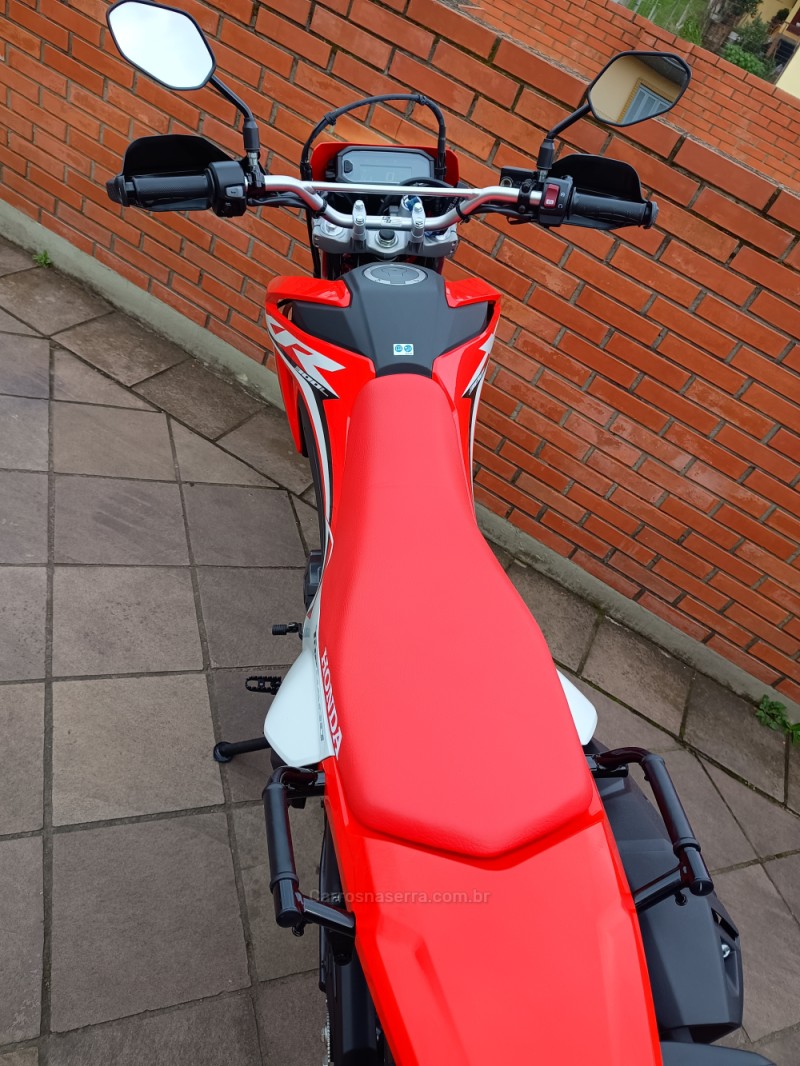 XR 300L TORNADO  - 2025 - CAXIAS DO SUL