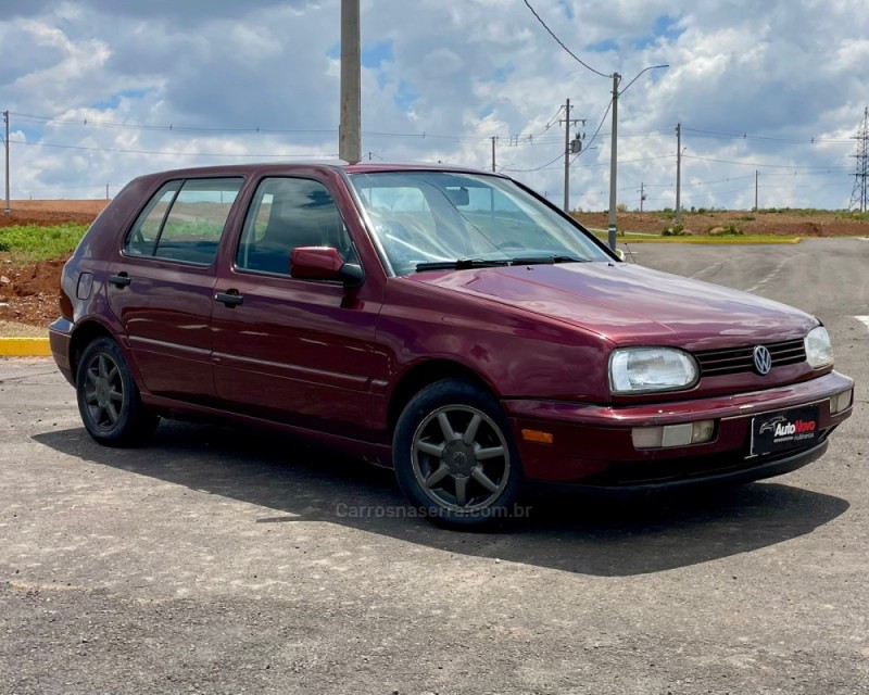 GOLF 1.8 MI GL 8V GASOLINA 4P MANUAL - 1998 - VACARIA