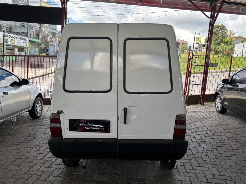 FIORINO 1.3 MPI FURGÃO 8V FLEX 2P MANUAL - 2011 - CAXIAS DO SUL