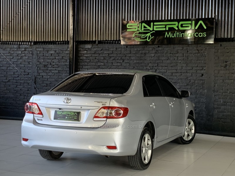 COROLLA 1.8 GLI 16V FLEX 4P AUTOMÁTICO - 2014 - CAXIAS DO SUL