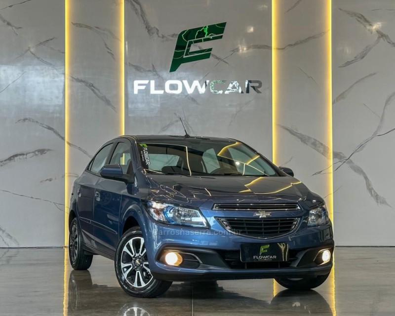 ONIX 1.4 MPFI LTZ 8V FLEX 4P MANUAL - 2014 - GARIBALDI