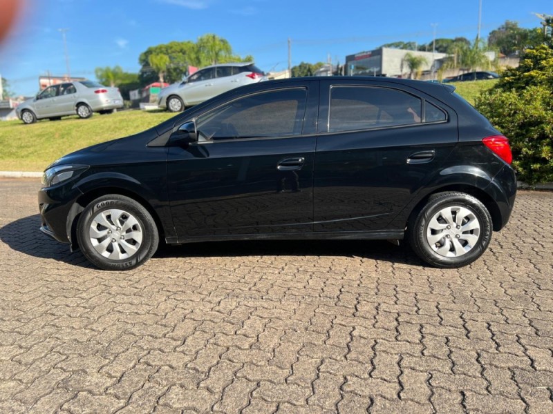 ONIX 1.0 LT 12V FLEX 4P MANUAL - 2018 - NOVA PETRóPOLIS