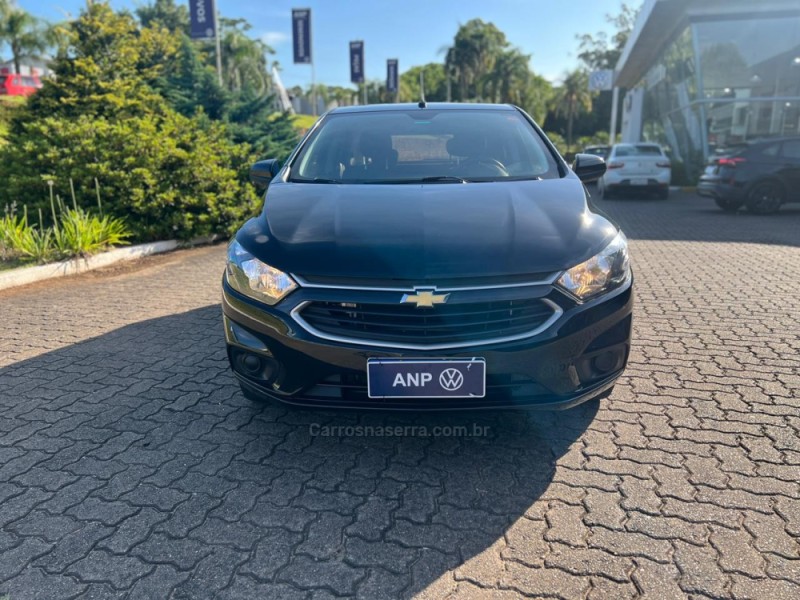 ONIX 1.0 LT 12V FLEX 4P MANUAL - 2018 - NOVA PETRóPOLIS