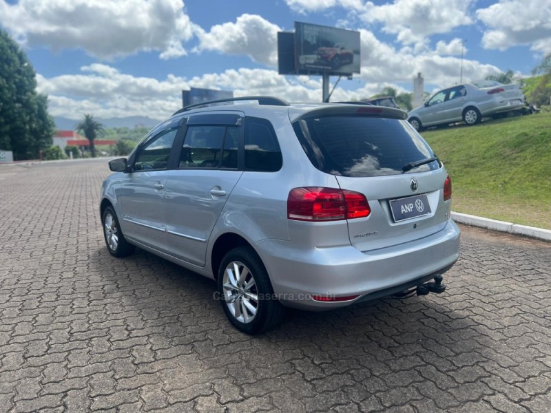 SPACEFOX 1.6 MI COMFORTLINE 8V FLEX 4P MANUAL - 2015 - NOVA PETRóPOLIS