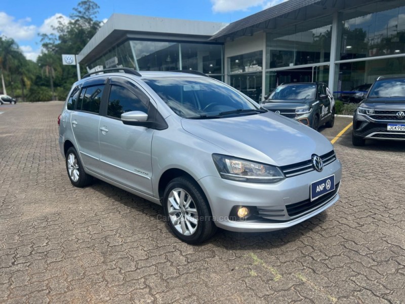 SPACEFOX 1.6 MI COMFORTLINE 8V FLEX 4P MANUAL - 2015 - NOVA PETRóPOLIS