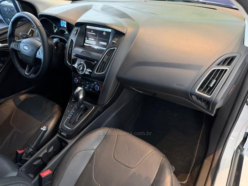 FOCUS 2.0 TITANIUM HATCH 16V FLEX 4P AUTOMÁTICO - 2016 - SãO LEOPOLDO