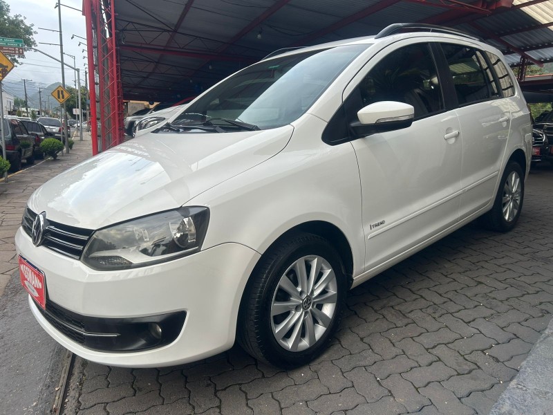 SPACEFOX 1.6 MI TREND 8V FLEX 4P MANUAL - 2011 - TRêS COROAS