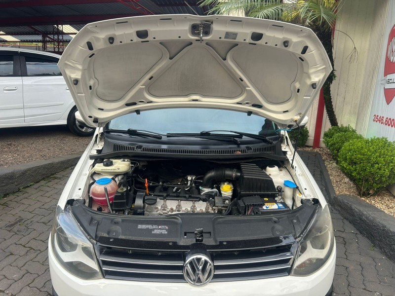 SPACEFOX 1.6 MI TREND 8V FLEX 4P MANUAL - 2011 - TRêS COROAS