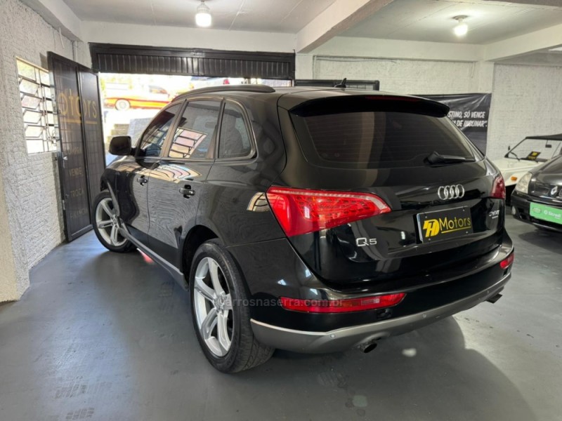 Q5 2.0 TSFI QUATTRO S TRONIC 16V GASOLINA 4P AUTOMÁTICO - 2009 - CAXIAS DO SUL