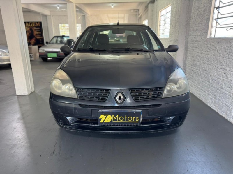 CLIO 1.6 EXPRESSION SEDAN 16V GASOLINA 4P MANUAL - 2004 - CAXIAS DO SUL
