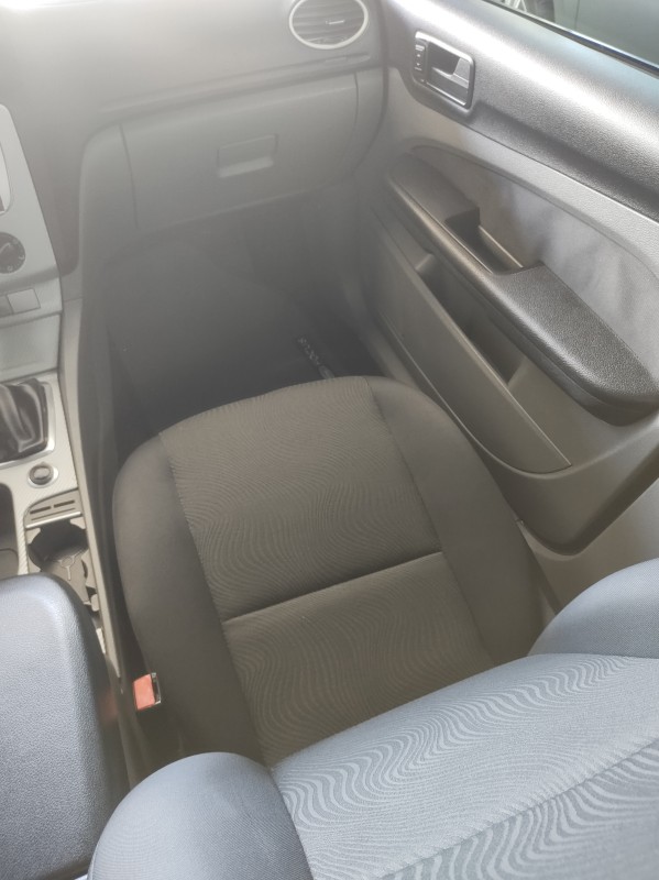 FOCUS 1.6 SE 16V FLEX 4P MANUAL - 2011 - VALE REAL